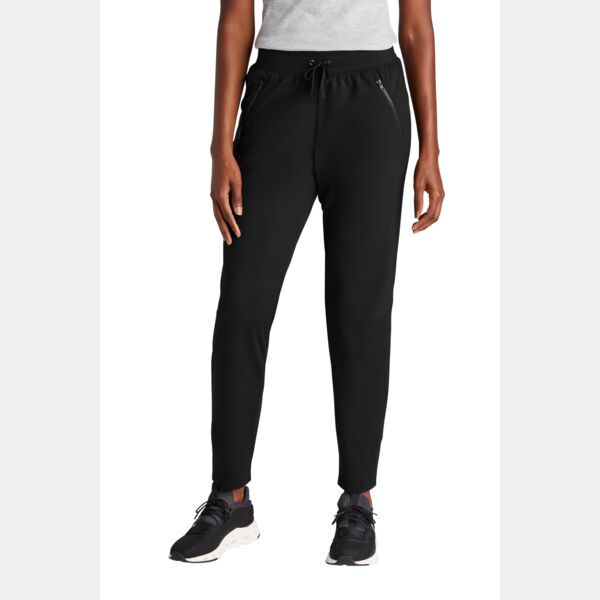 Women's Circuit Jogger Thumbnail