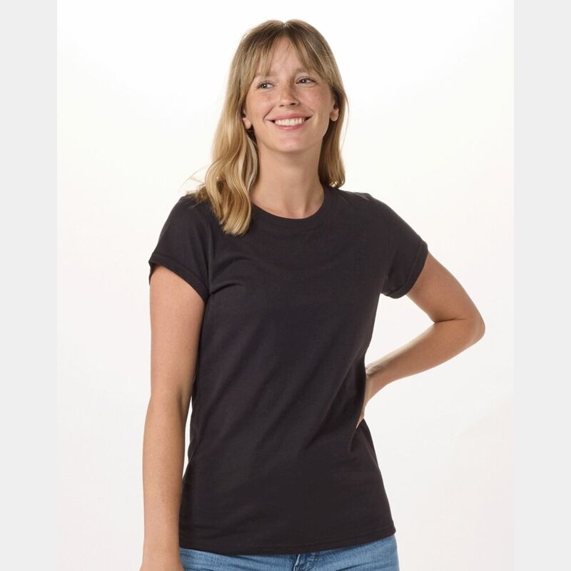 Women's Essential T-shirt Thumbnail