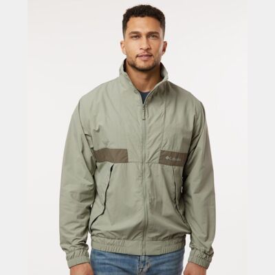 Men's Spire Valley™ Windbreaker Thumbnail