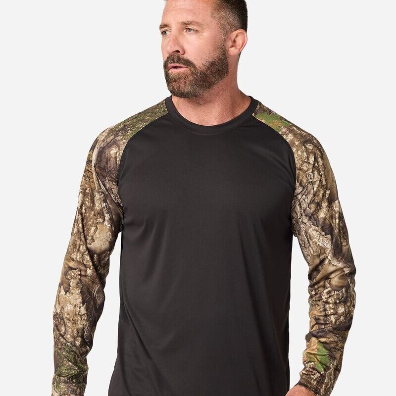 Unisex Realtree® Performance Colorblocked Long Sleeve T-Shirt Thumbnail